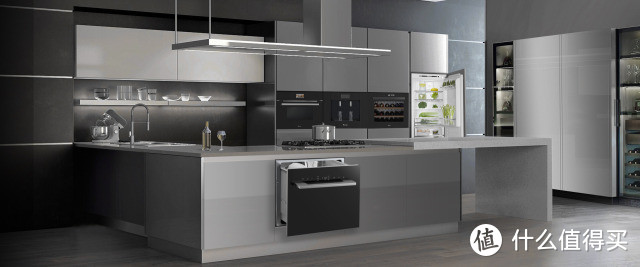 厨房安装嵌入式蒸烤箱、洗碗机、冰箱等厨电时需要注意哪些因素?